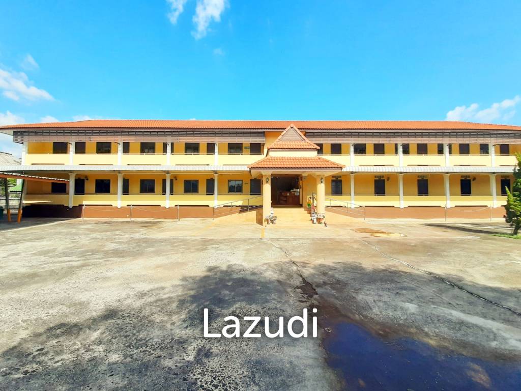 ขายโรงแรมจำนวน 20 ห้องพร้อมบ้าน 1 หลังในตัวเมืองเชียงราย