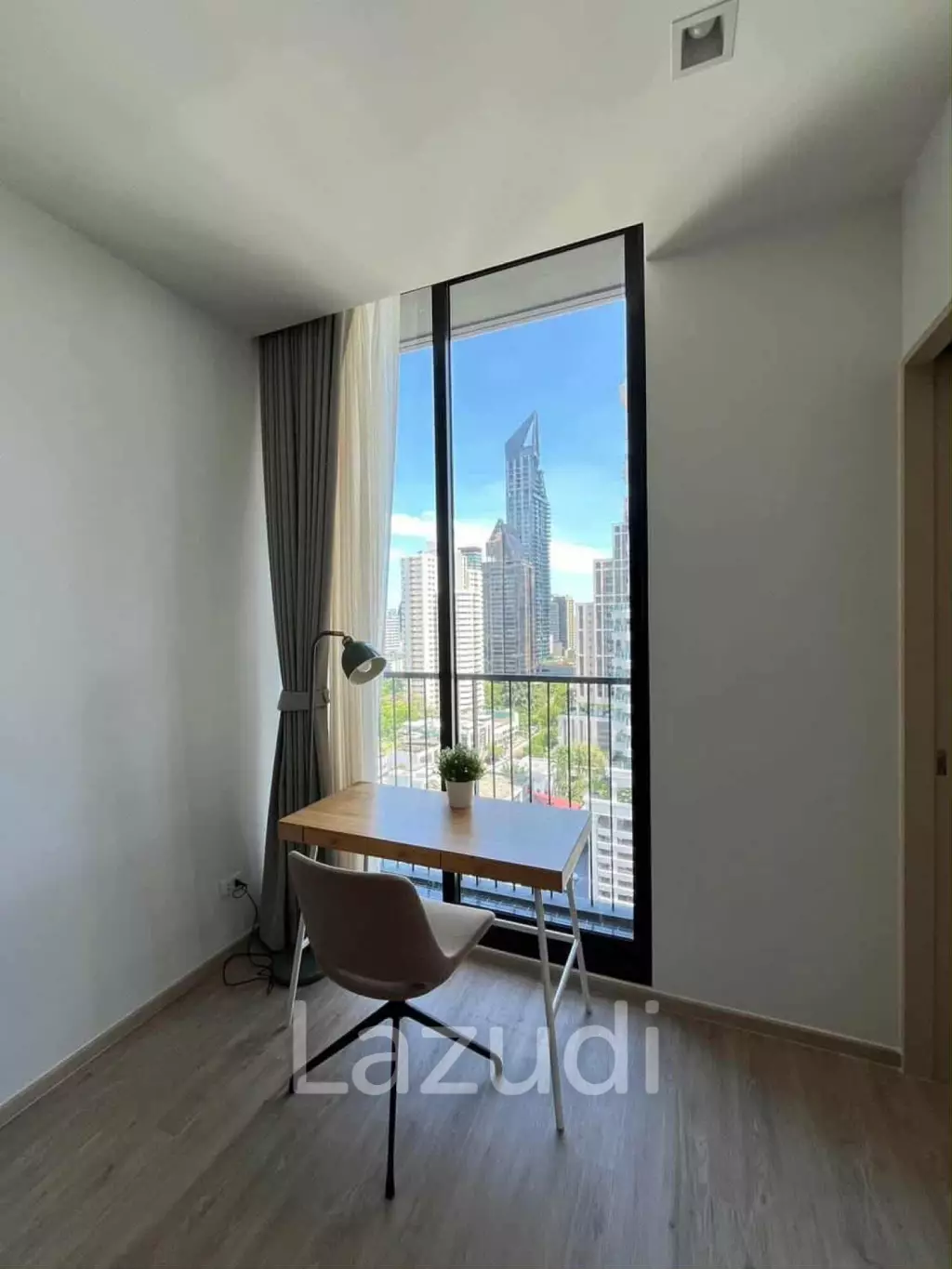 2 Bedrooms 2 Bathrooms 60 SQ.M NOBLE STATE 39