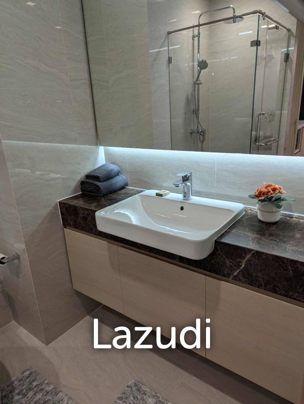 2 Bedrooms 2 Bathrooms 60 SQ.M NOBLE STATE 39