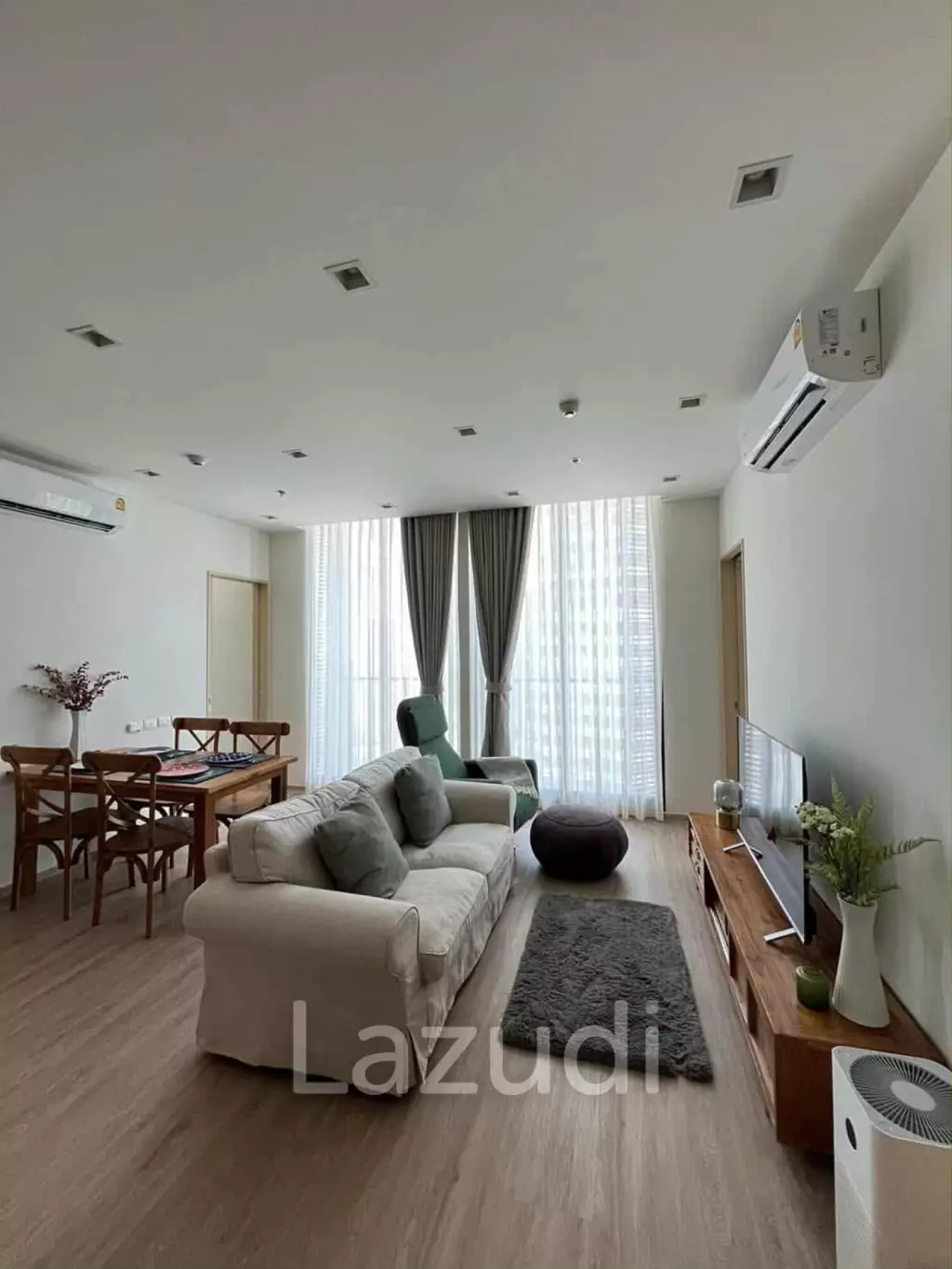 2 Bedrooms 2 Bathrooms 60 SQ.M NOBLE STATE 39
