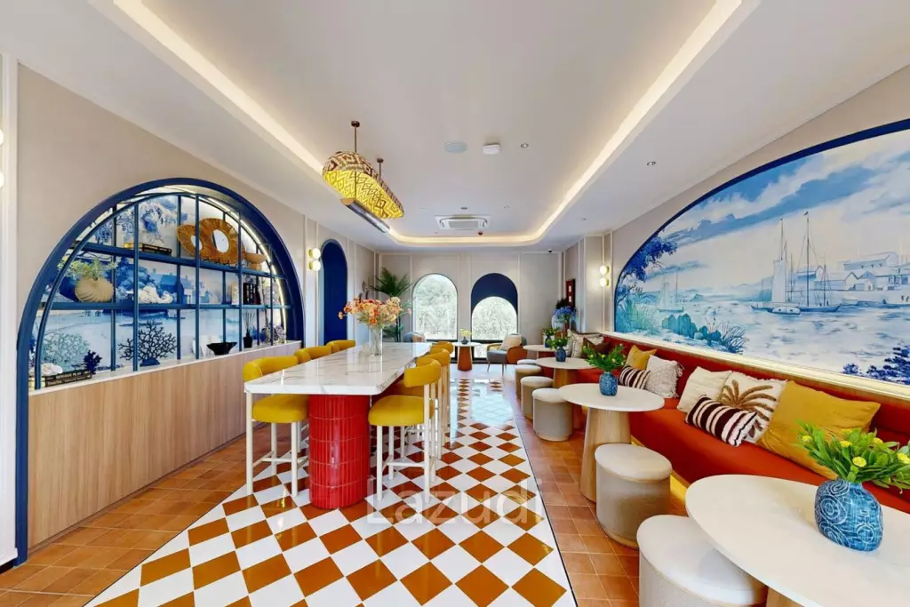 Luxurious Top-Floor Condo at Cabanas Hua Hin