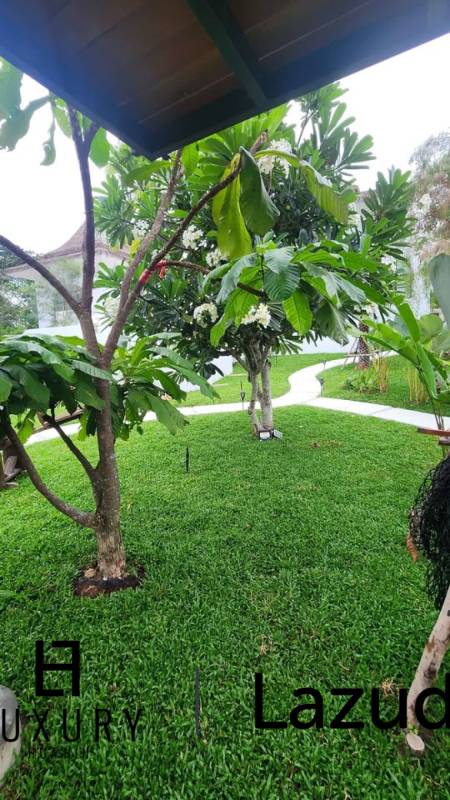 Designervilla / 5 Schlafzimmer / Golfplatz