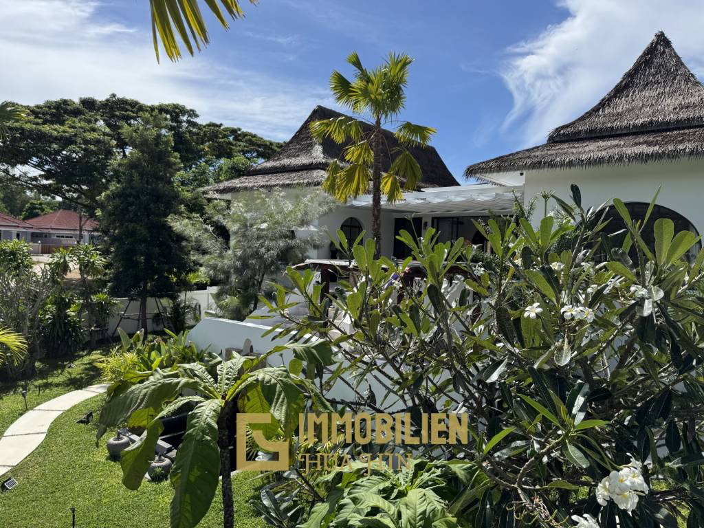 Designervilla / 5 Schlafzimmer / Golfplatz