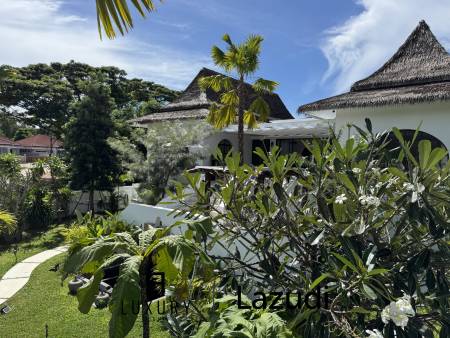 Designervilla / 5 Schlafzimmer / Golfplatz