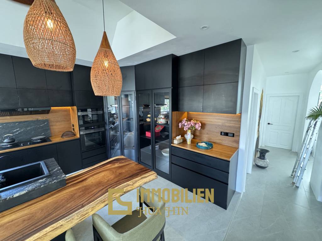 Designervilla / 5 Schlafzimmer / Golfplatz