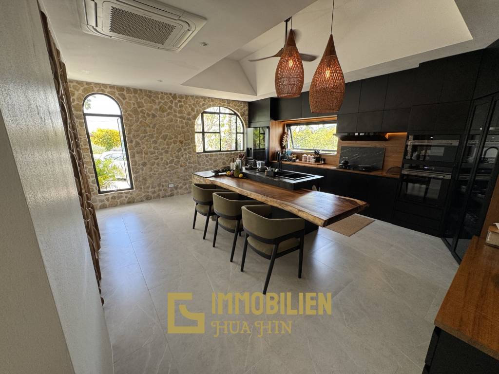 Designervilla / 5 Schlafzimmer / Golfplatz