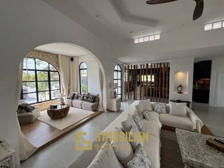 Designervilla / 5 Schlafzimmer / Golfplatz