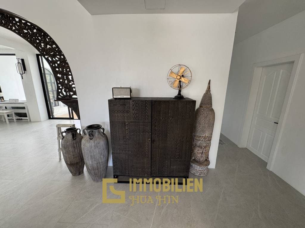 Designervilla / 5 Schlafzimmer / Golfplatz