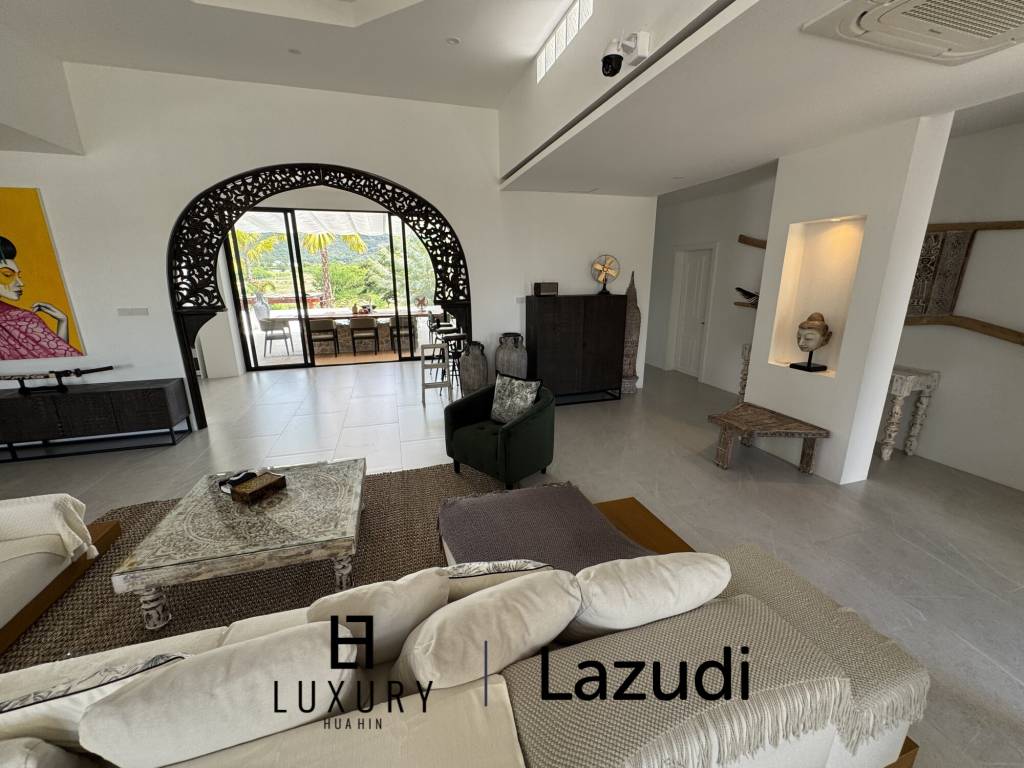 Designervilla / 5 Schlafzimmer / Golfplatz