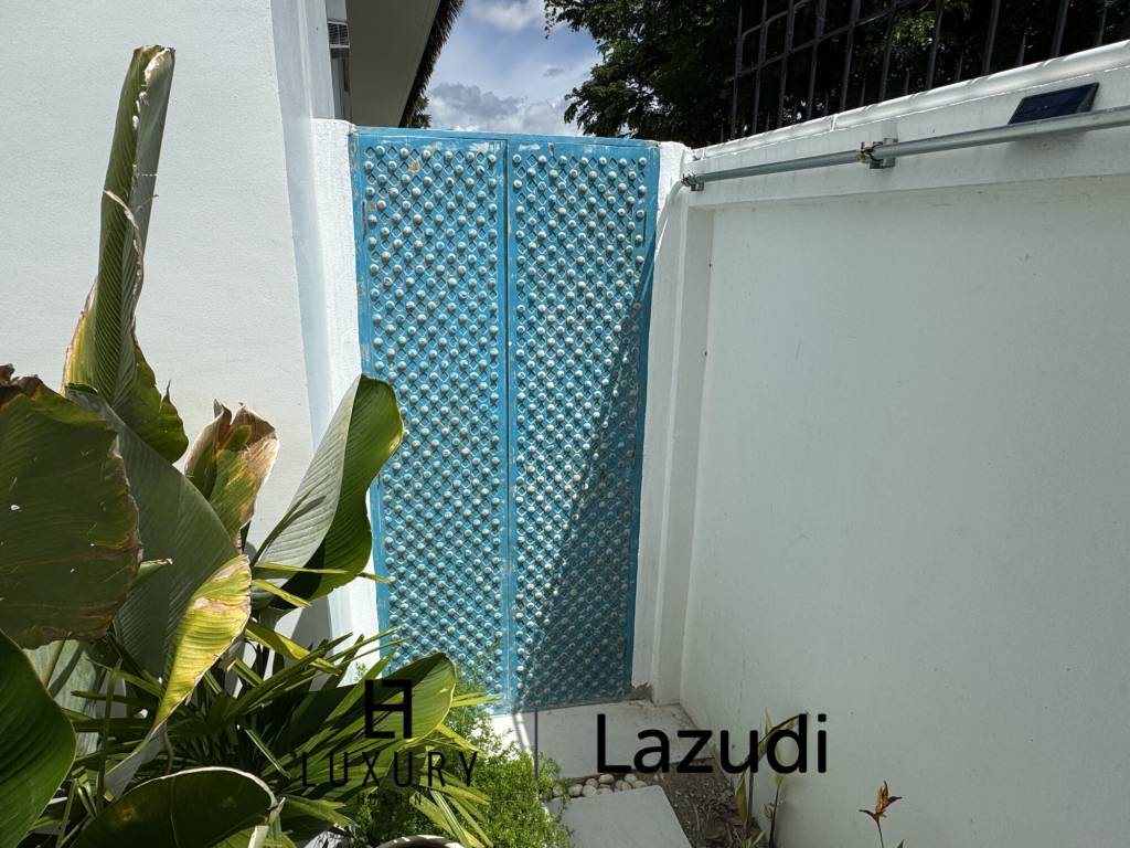 Designervilla / 5 Schlafzimmer / Golfplatz