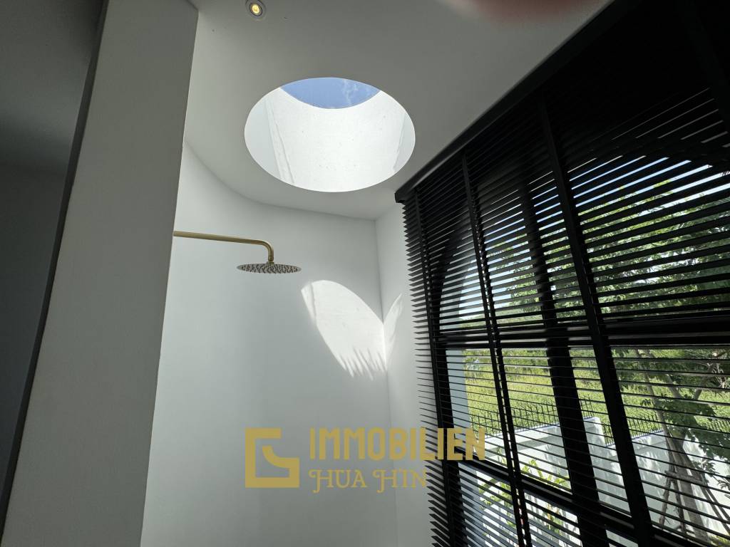 Designervilla / 5 Schlafzimmer / Golfplatz