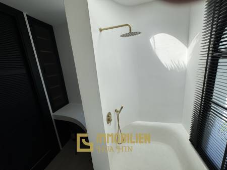 Designervilla / 5 Schlafzimmer / Golfplatz