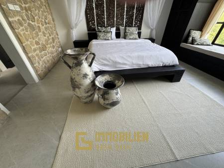 Designervilla / 5 Schlafzimmer / Golfplatz