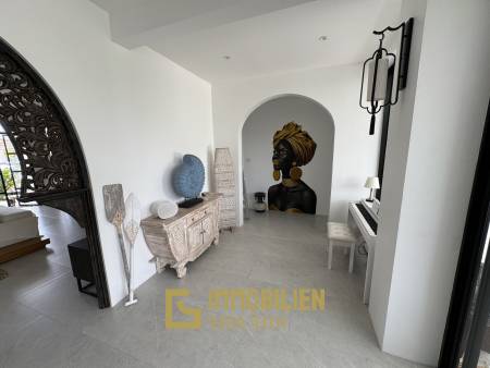 Designervilla / 5 Schlafzimmer / Golfplatz