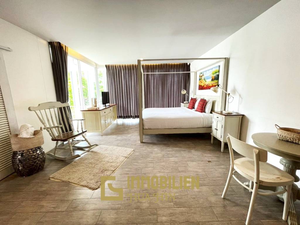 ทาวน์เฮ้าส์หรู 4 ห้องนอน ในเขาตะเกียบ