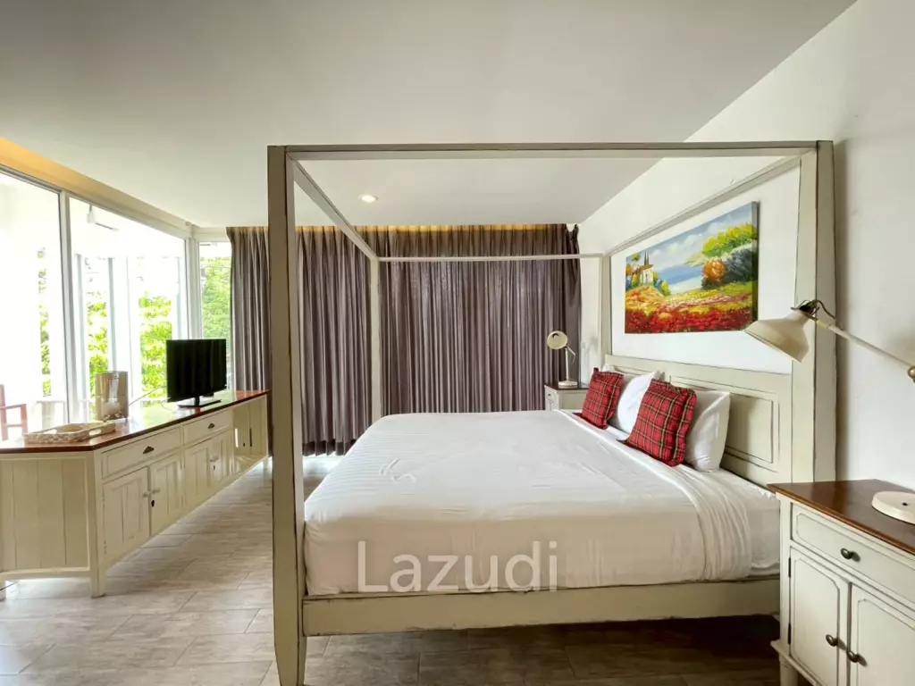 Luxury 4-beds townhouse in Kao Takiab