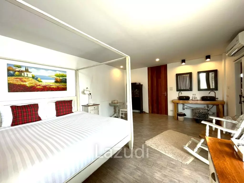 Luxury 4-beds townhouse in Kao Takiab