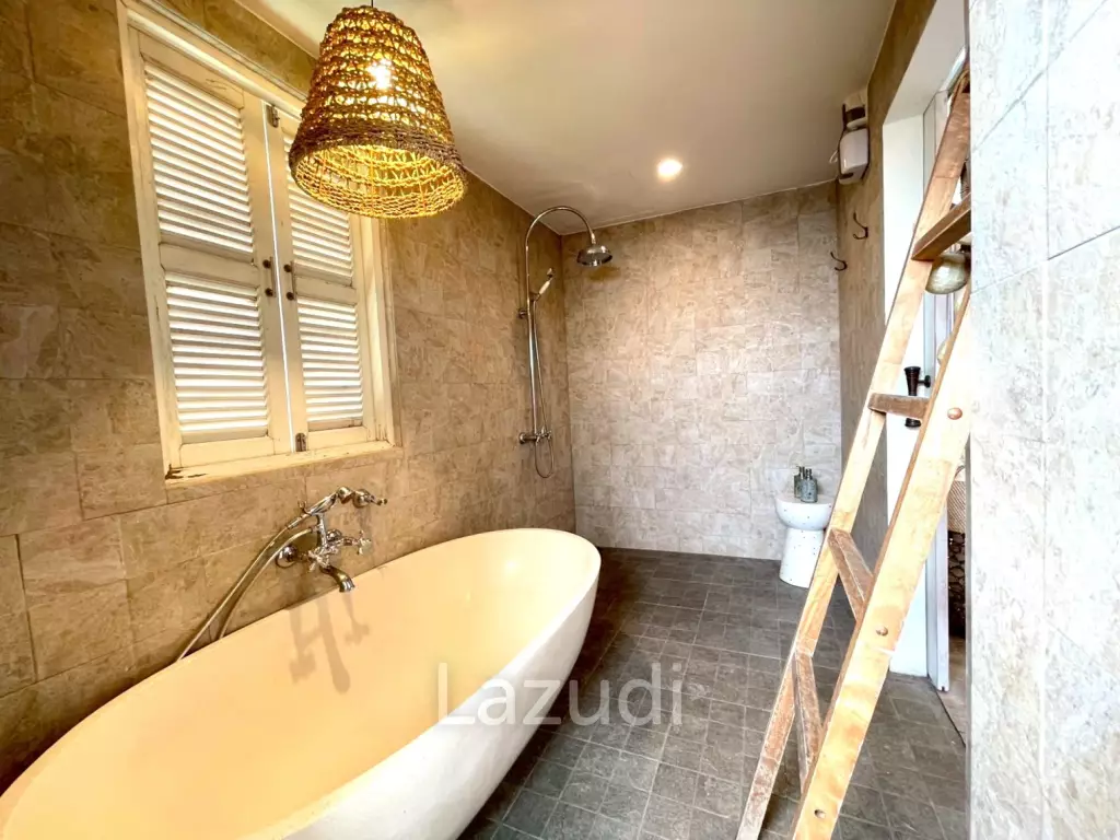 Luxury 4-beds townhouse in Kao Takiab