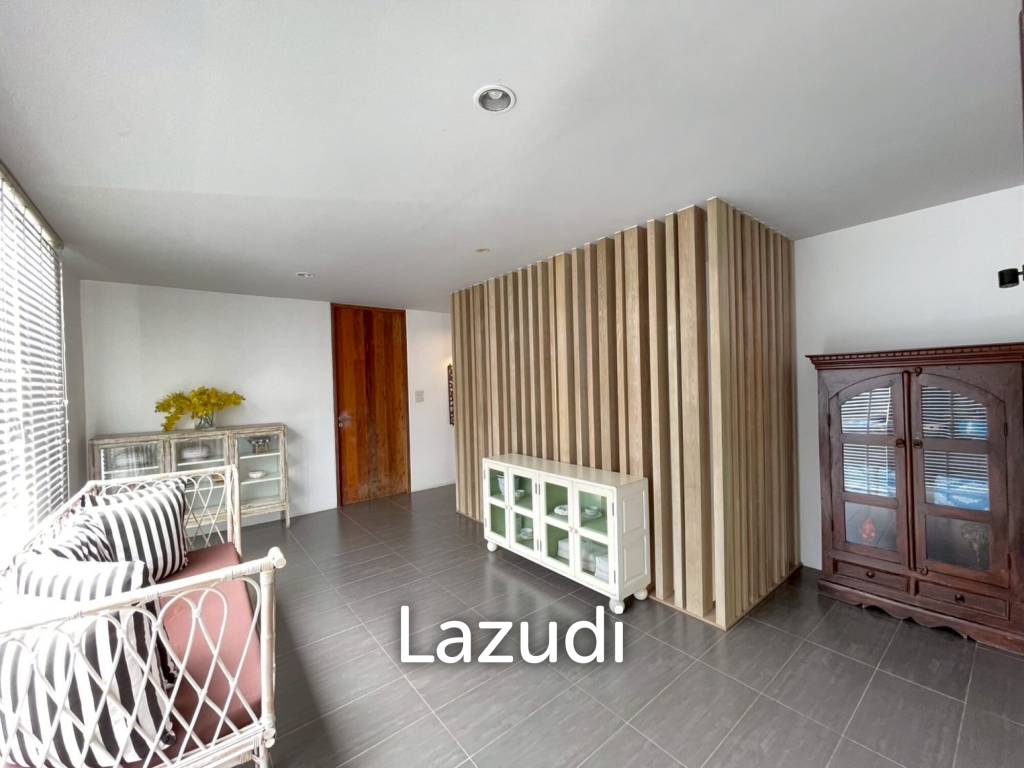 Luxury 4-beds townhouse in Kao Takiab