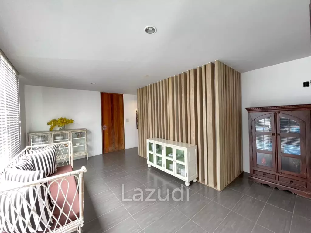 Luxury 4-beds townhouse in Kao Takiab