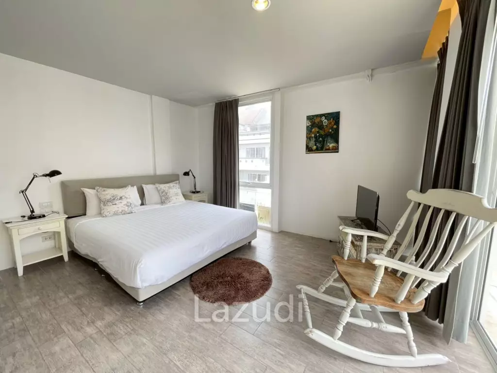 Luxury 4-beds townhouse in Kao Takiab
