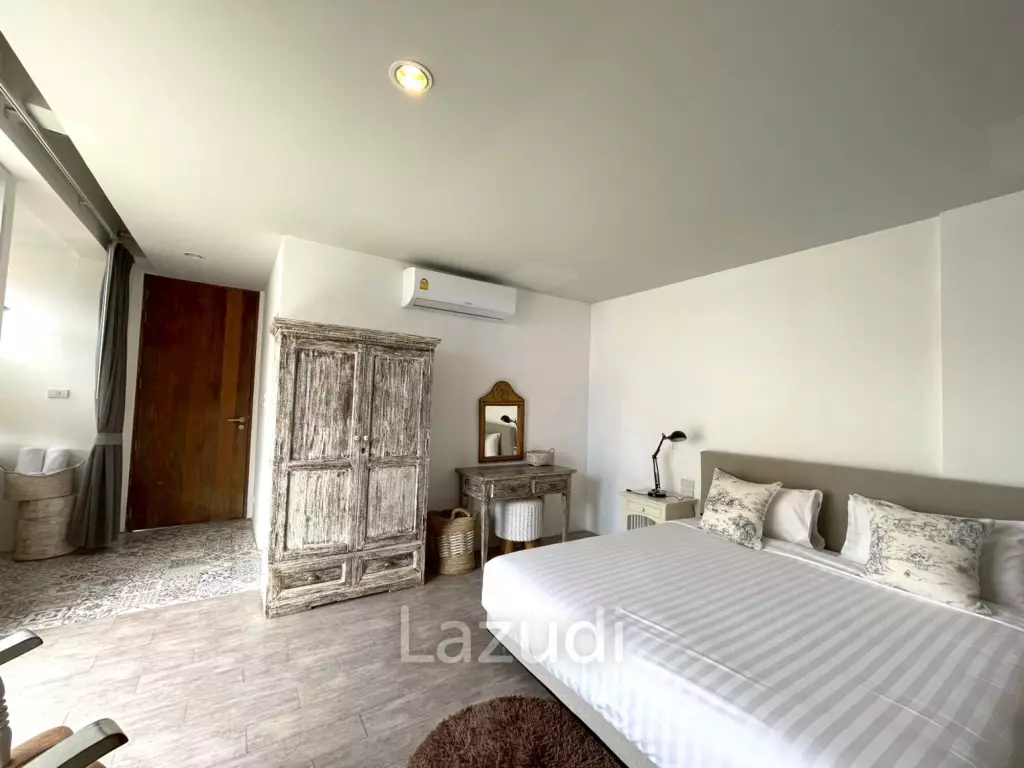 Luxury 4-beds townhouse in Kao Takiab
