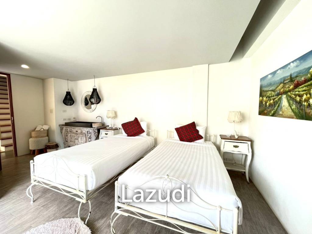 Luxury 4-beds townhouse in Kao Takiab