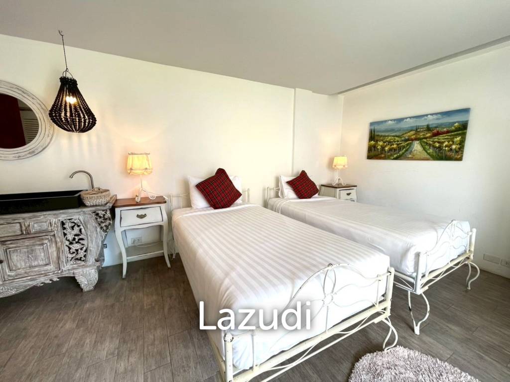 Luxury 4-beds townhouse in Kao Takiab