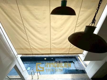 ทาวน์เฮ้าส์หรู 4 ห้องนอน ในเขาตะเกียบ