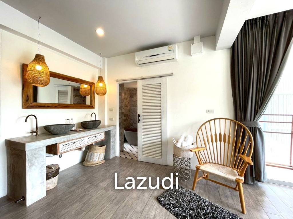 Luxury 4-beds townhouse in Kao Takiab