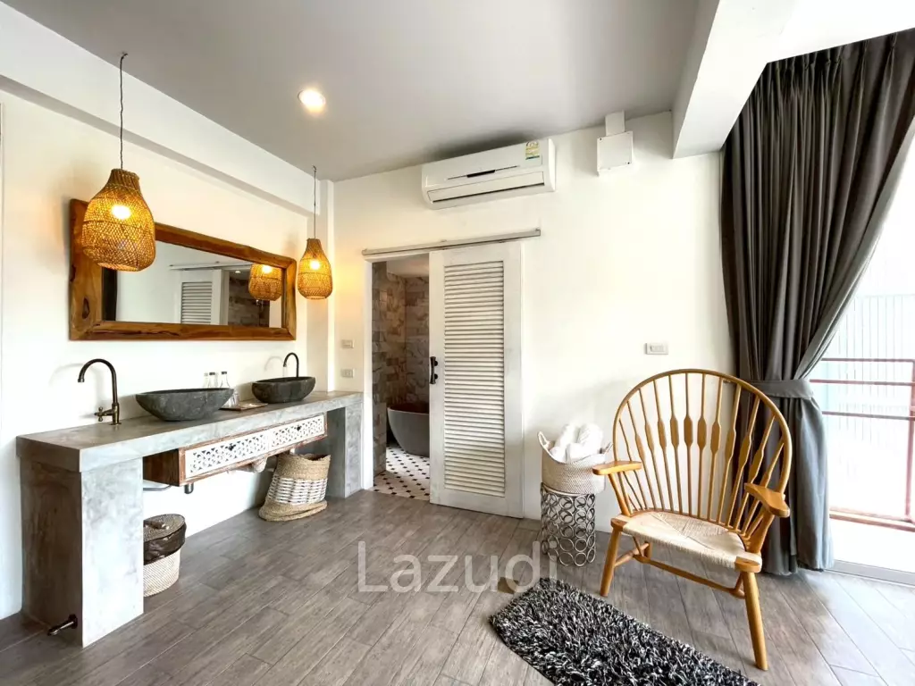 Luxury 4-beds townhouse in Kao Takiab