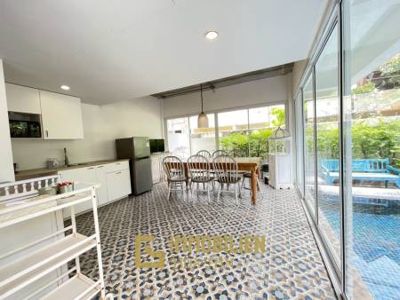 ทาวน์เฮ้าส์หรู 4 ห้องนอน ในเขาตะเกียบ