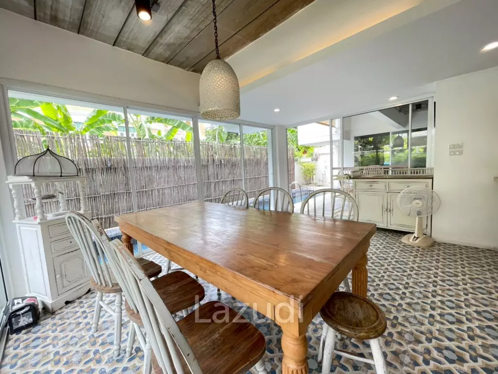 Luxury 4-beds townhouse in Kao Takiab