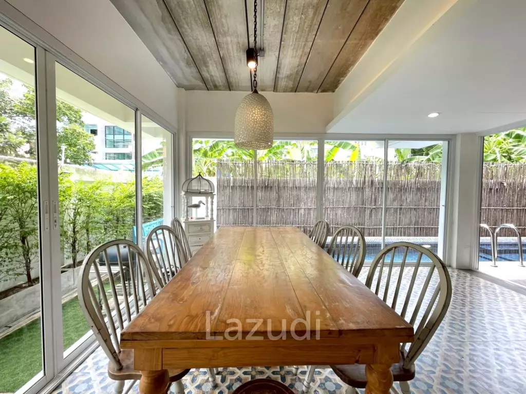 Luxury 4-beds townhouse in Kao Takiab