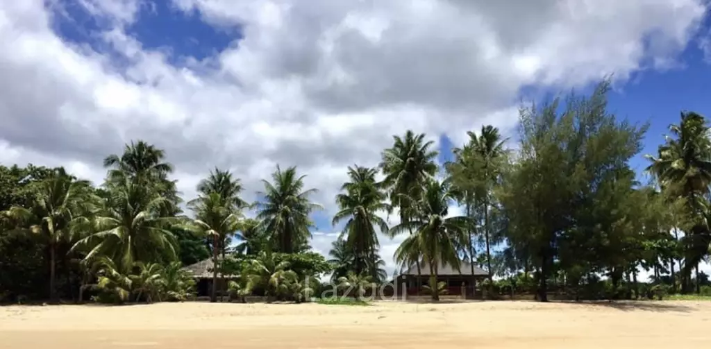 2094 SQM Absolute Beachfront Land for Sale, Prachuap Khiri Khan