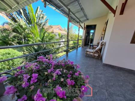 Elegant Villa with Pool and Garden On soi 102 in Hua Hin