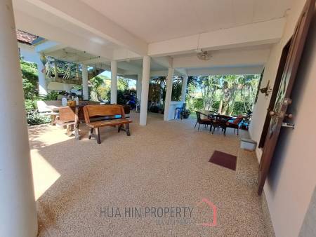 Elegant Villa with Pool and Garden On soi 102 in Hua Hin