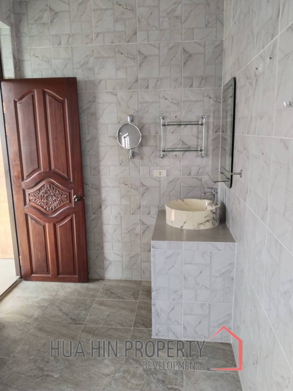Elegant Villa with Pool and Garden On soi 102 in Hua Hin