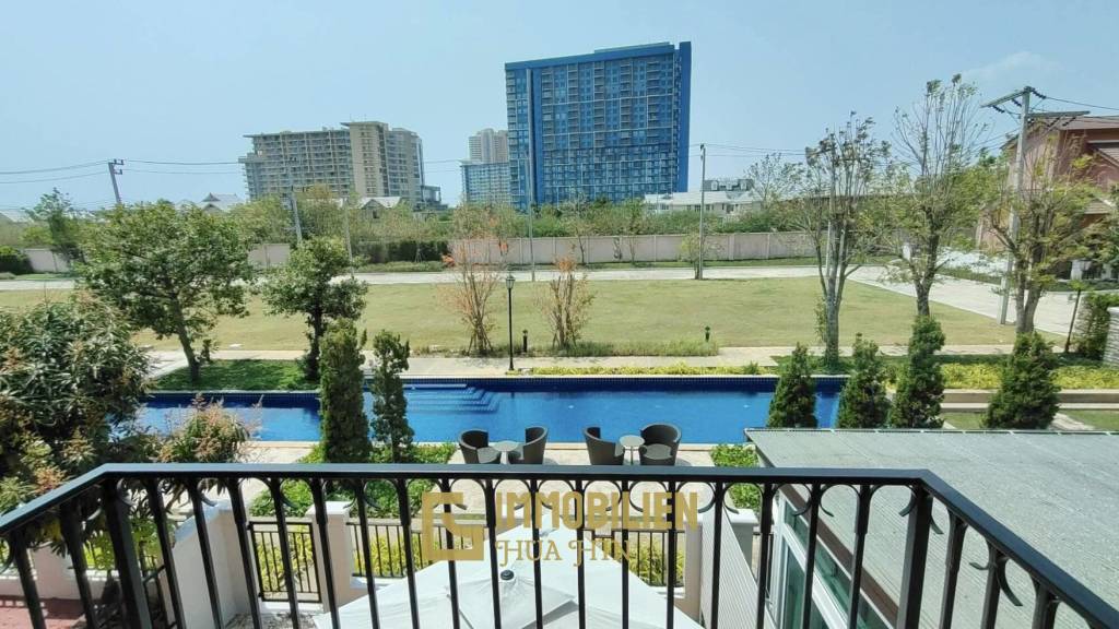 Am Meer / geschlossene Wohnanlage / Fitnessstudio + Infinity-Pool