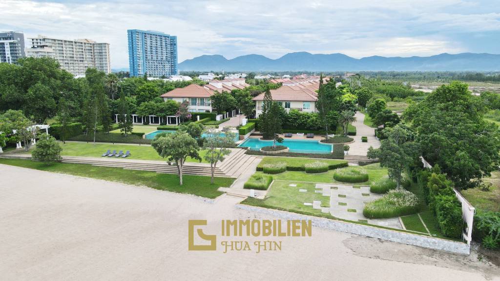 Am Meer / geschlossene Wohnanlage / Fitnessstudio + Infinity-Pool