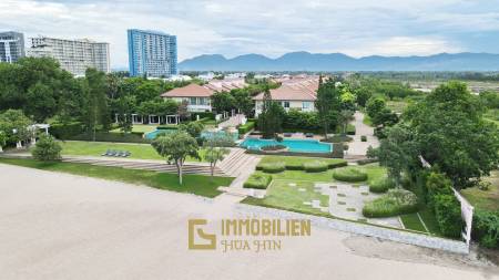 Am Meer / geschlossene Wohnanlage / Fitnessstudio + Infinity-Pool