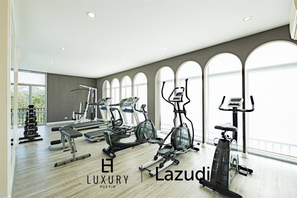 Boulevard Tuscany : Luxury 2 Bedroom Townhouse in , Cha-Am