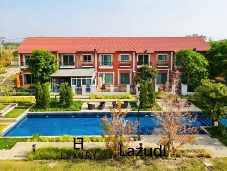 Boulevard Tuscany : Luxury 2 Bedroom Townhouse in , Cha-Am