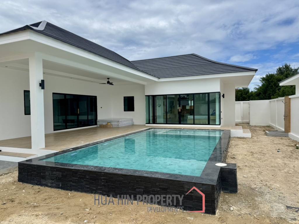 Modern 3 Bedroom Villa with Pool in Hua Hin