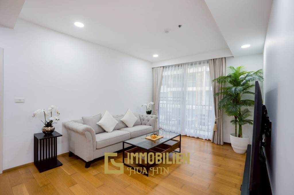 คอนโด 2 ห้องนอนรีโนเวทใหม่ริมทะเล ที่บ้านแสนสุข หัวหิน