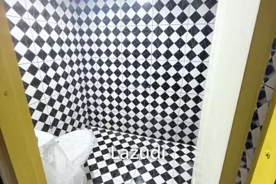 Spacious Townhouse for Sale in Yan Nawa Bangkok