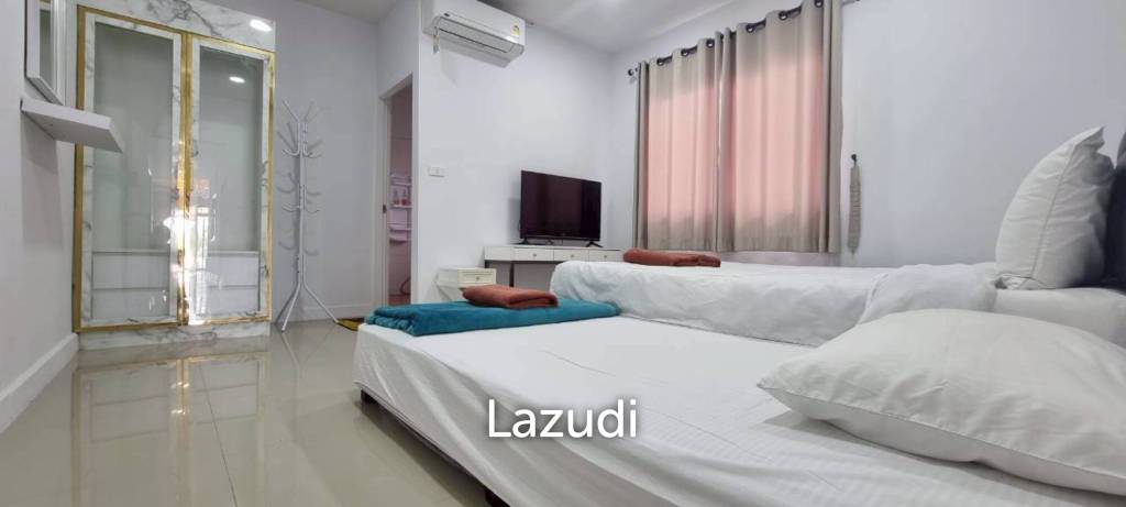 5 Bedrooms 6 Bathrooms 222 SQ.M. Baan Koon Suk