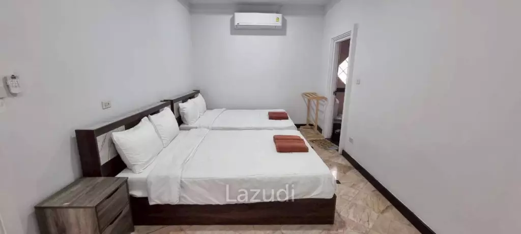 5 Bedrooms 6 Bathrooms 222 SQ.M. Baan Koon Suk