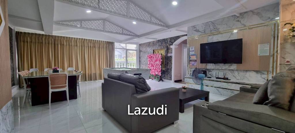 5 Bedrooms 6 Bathrooms 222 SQ.M. Baan Koon Suk