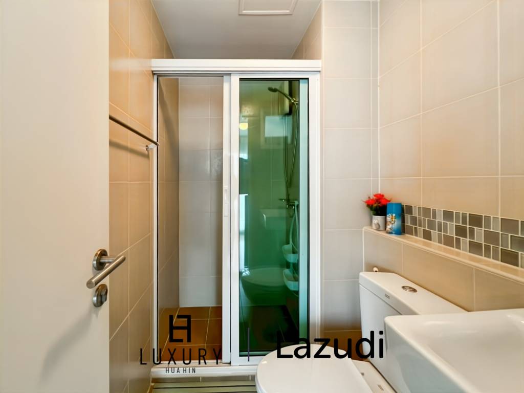 500 метров до пляжа / Круглосуточная охрана / Рядом много ресторанов и магазинов